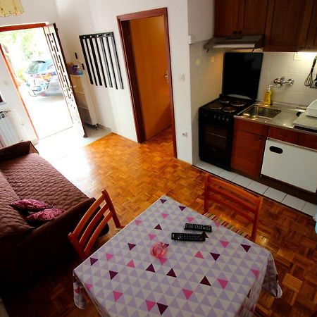 Guesthouse Marija Novi Vinodolski Extérieur photo