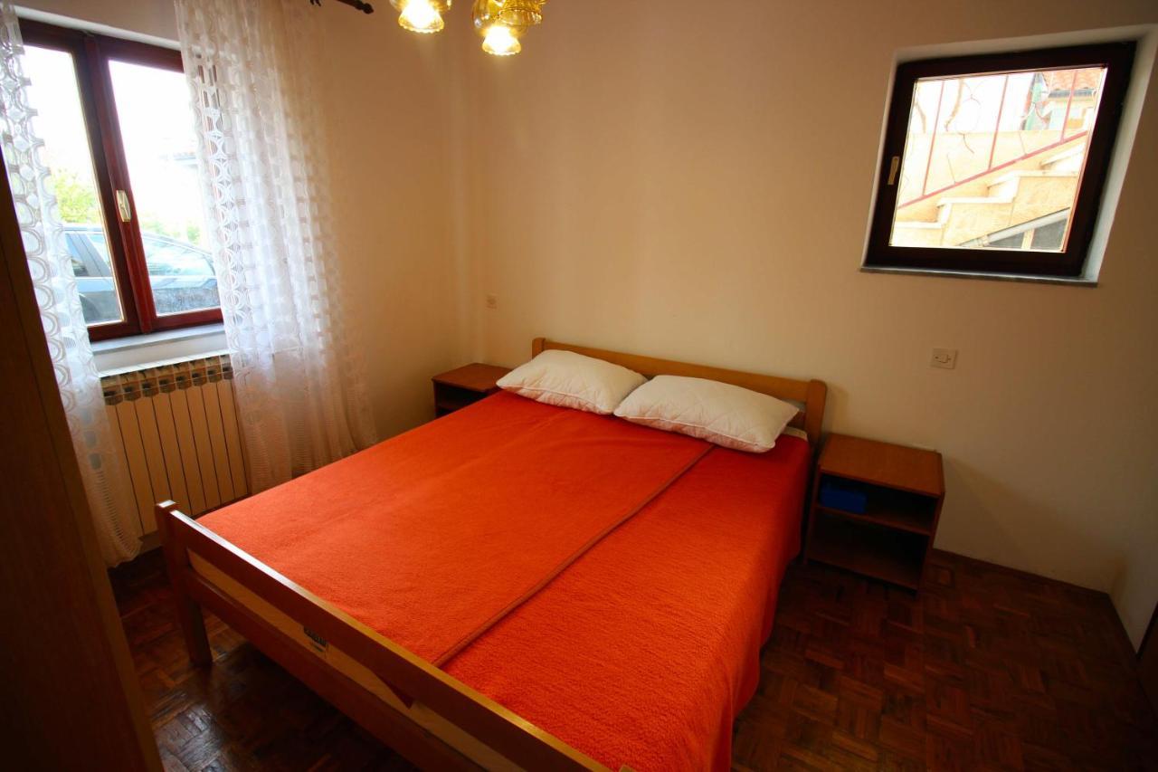 Guesthouse Marija Novi Vinodolski Extérieur photo